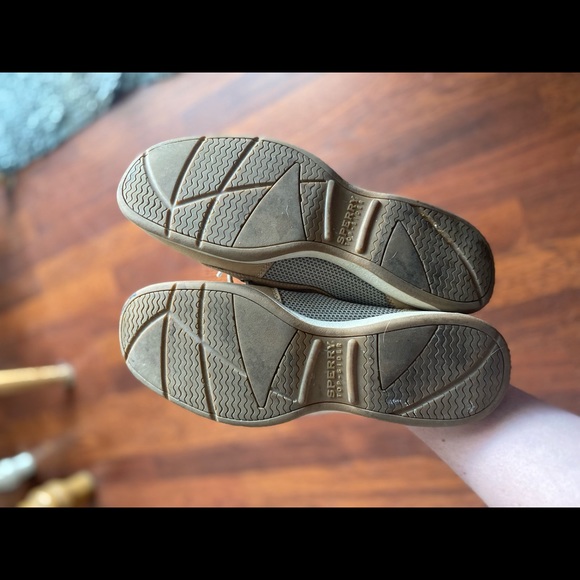 Women’s sperry shoes - Picture 3 of 3